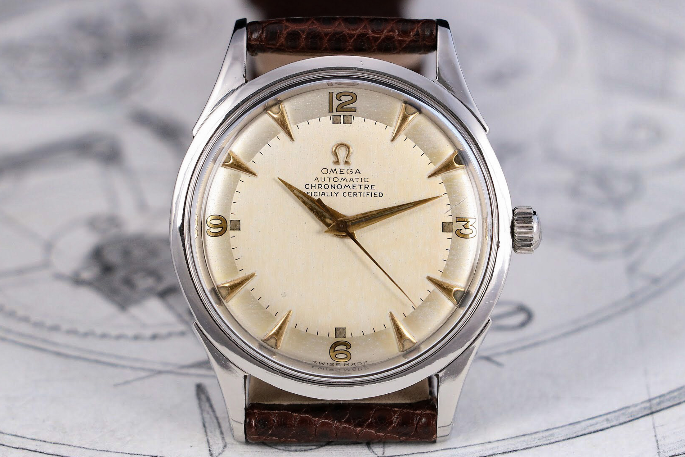 OMEGA CHRONOMETRE 2635 -2 BUMPER | CAL 352 RG | 1950 | STEEL • Vintage ...