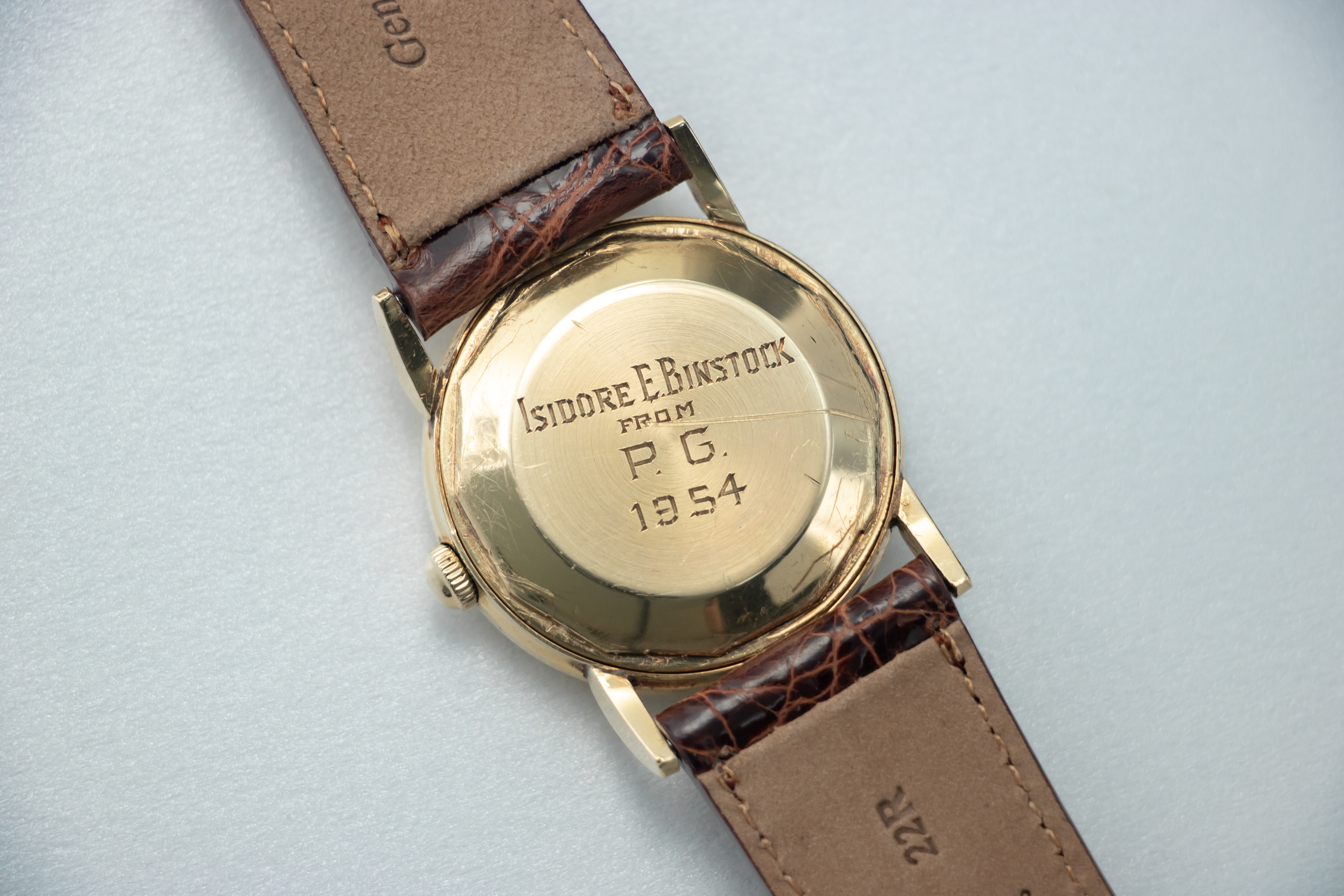 1950'S LECOULTRE BUMPER AUTO DRESS WATCH, 34.5MM, 18KT YG